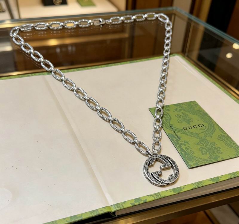 Gucci Necklace 08yxs05